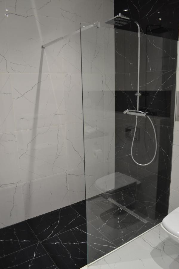Ekskluzywny Loft Tymienieckiego Apartment Lodz  Luaran gambar